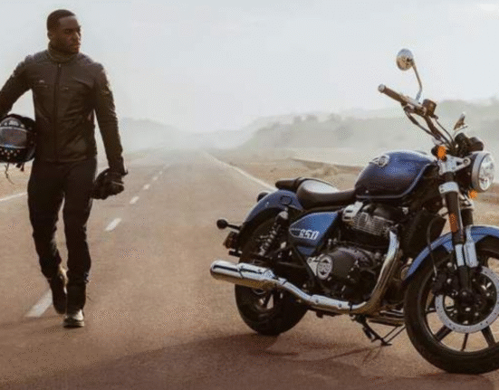 Front view of Royal Enfield Meteor 650 custom cruiser