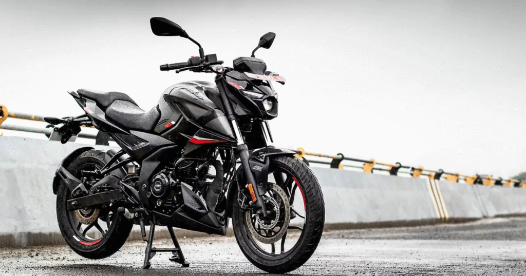 Bajaj Pulsar N160 front and side view with updated exhaust design