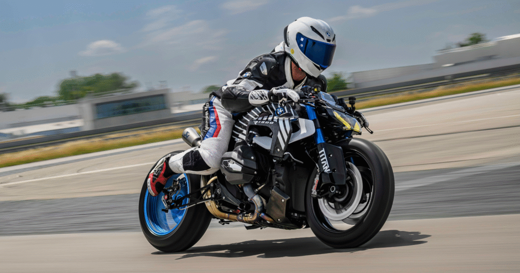 bmw 1300 r on racing track