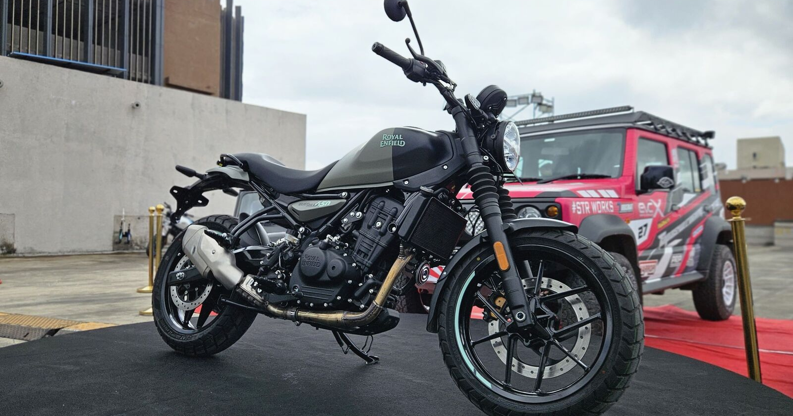 Royal Enfield Guerrilla 450 Shadow Ash Price, Specs, Features
