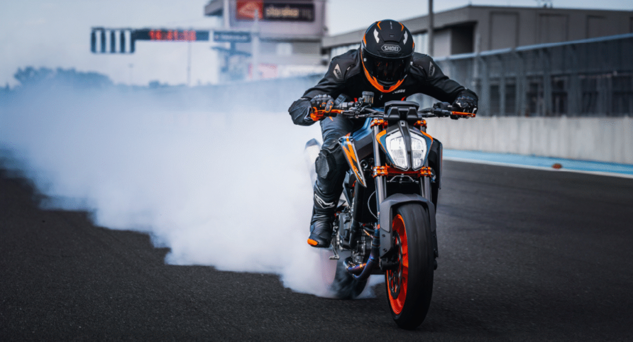 KTM Duke 890 R front view showcasing aggressive LED headlight