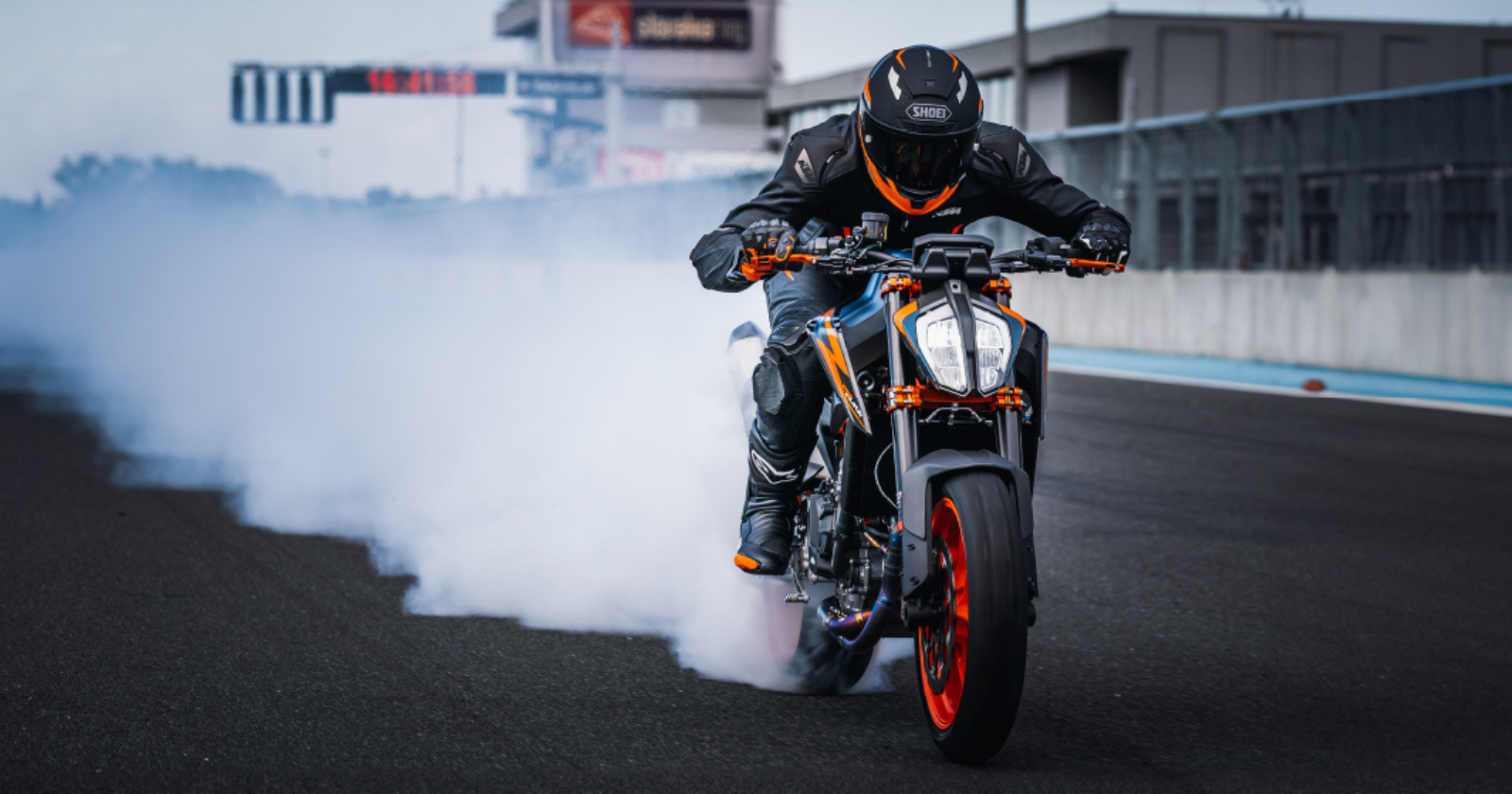 KTM Duke 890 R Price in India Features Specifications and Launch Updates
