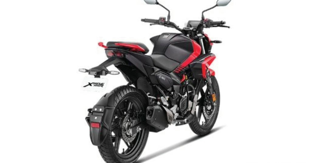 Rear view of Yamaha YZF-R7 2026 model showing updated tail section and exhaust design