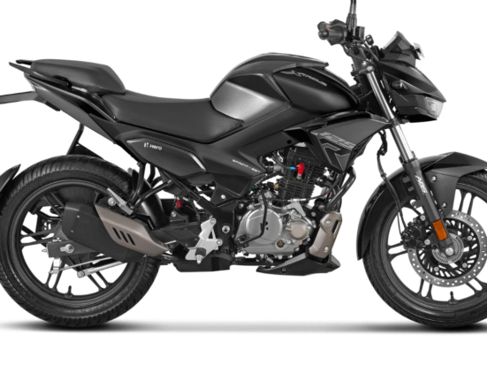 Hero Xtreme 125R Dual-Channel ABS in Black -side view showcasing sporty design