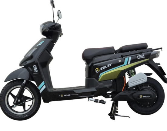 Zelio Logix cargo e-scooter facelift shown in side profile with cargo platform